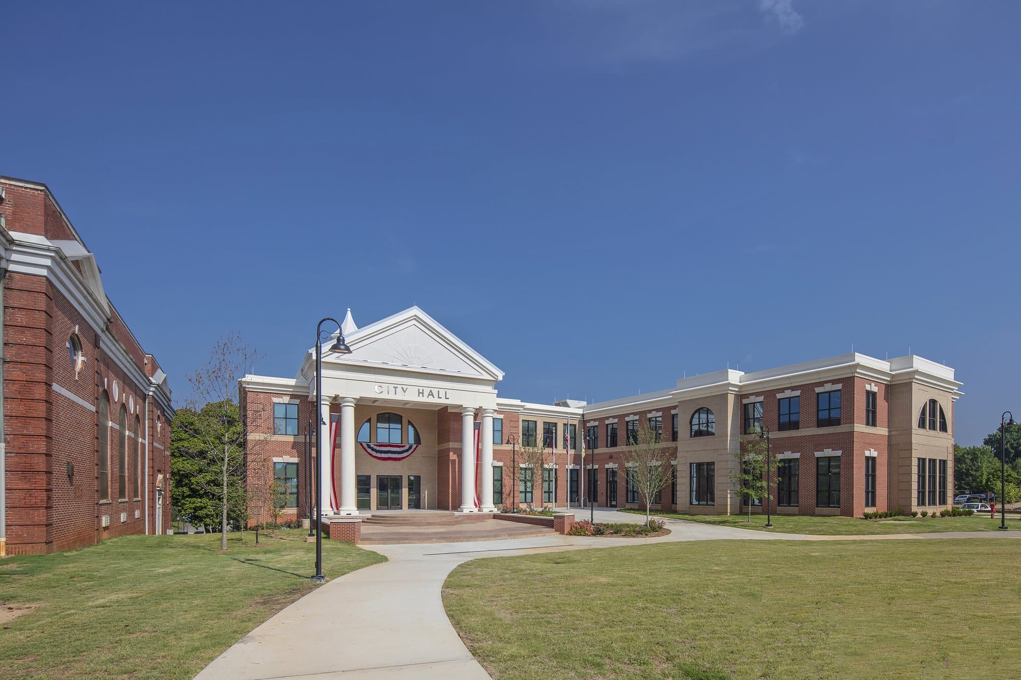 Exterior photo of the city hall's front steps.